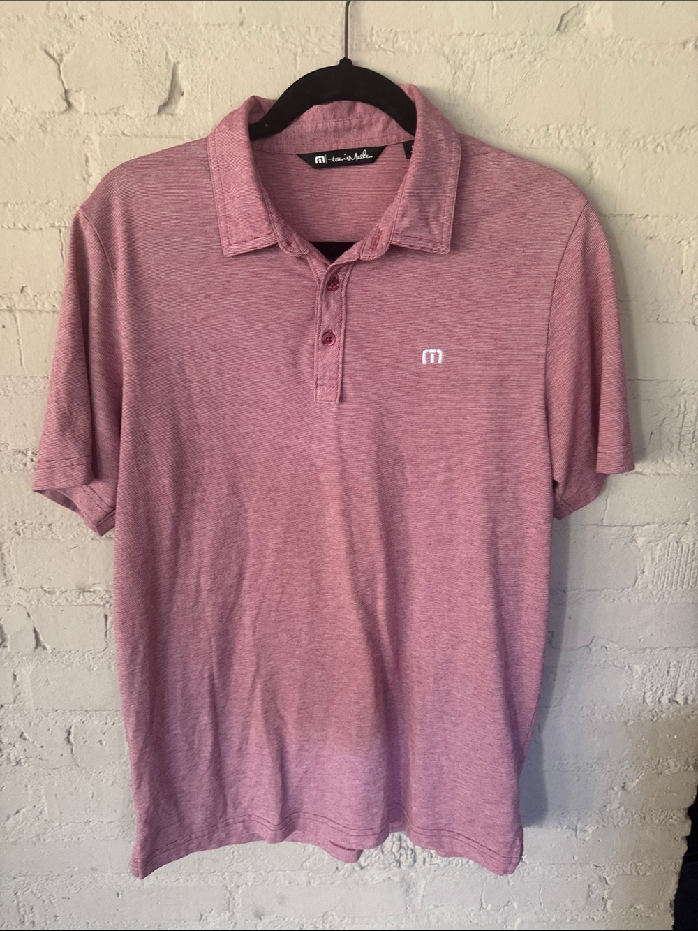 Travis Mathew Men’s Heathered Rose Polo